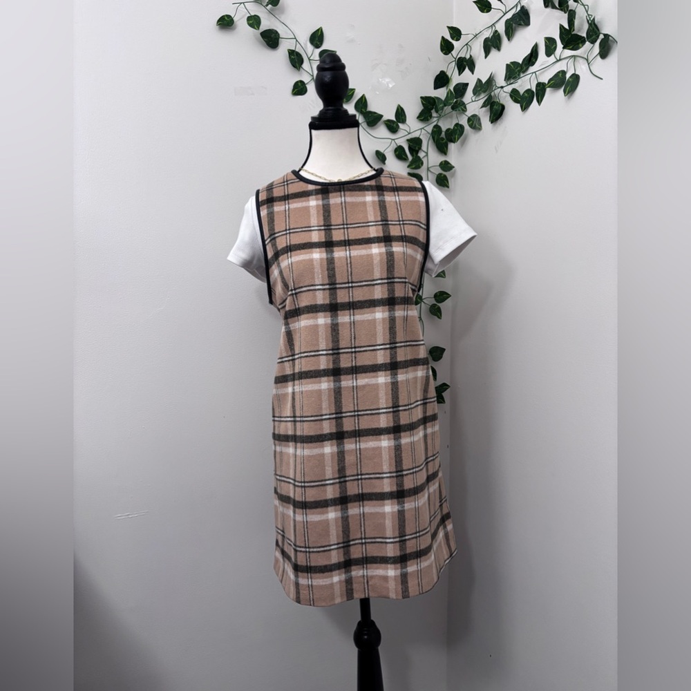 Plaid Sleeveless Shift Dress - Beige Plaid